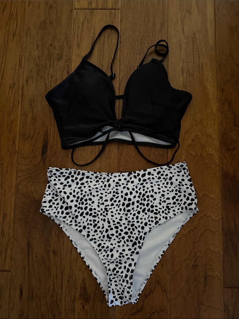Black & White Animal Print High-Waisted Bikini Set 🖤🤍